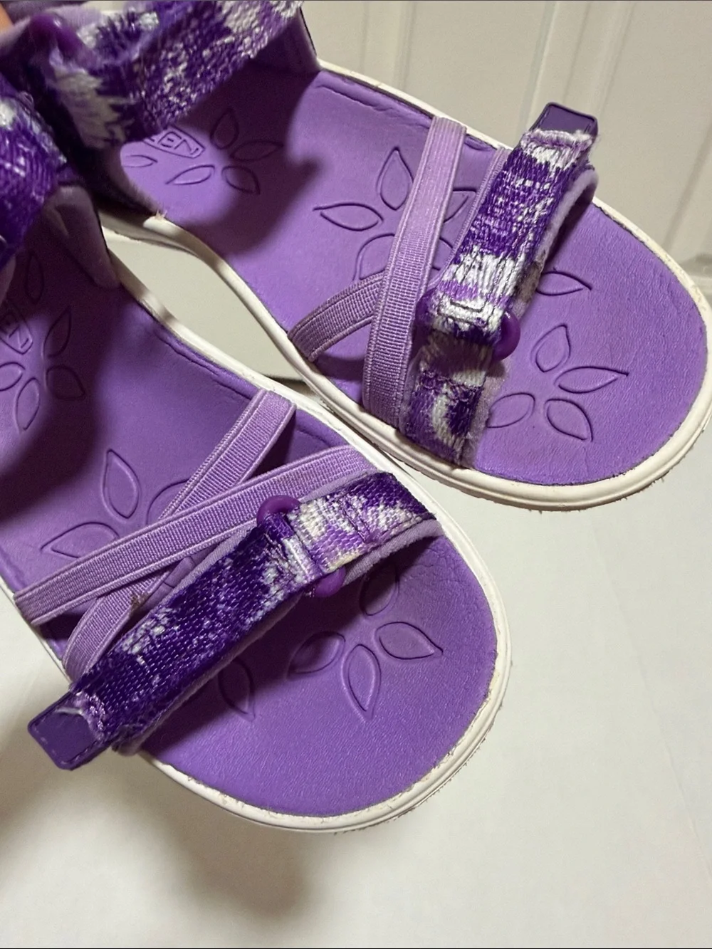 KEEN Verano Open Toe Sandals Purple - Size 11